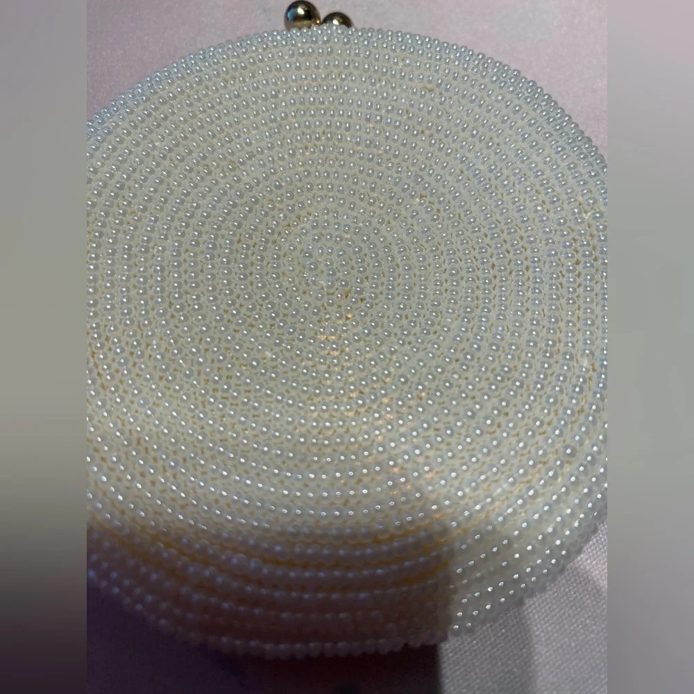 Vintage 1980s Nautical Hand Beaded Kiss Lock Coin Purse